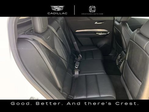 Used 2024 Cadillac XT4 Premium Luxury image 32