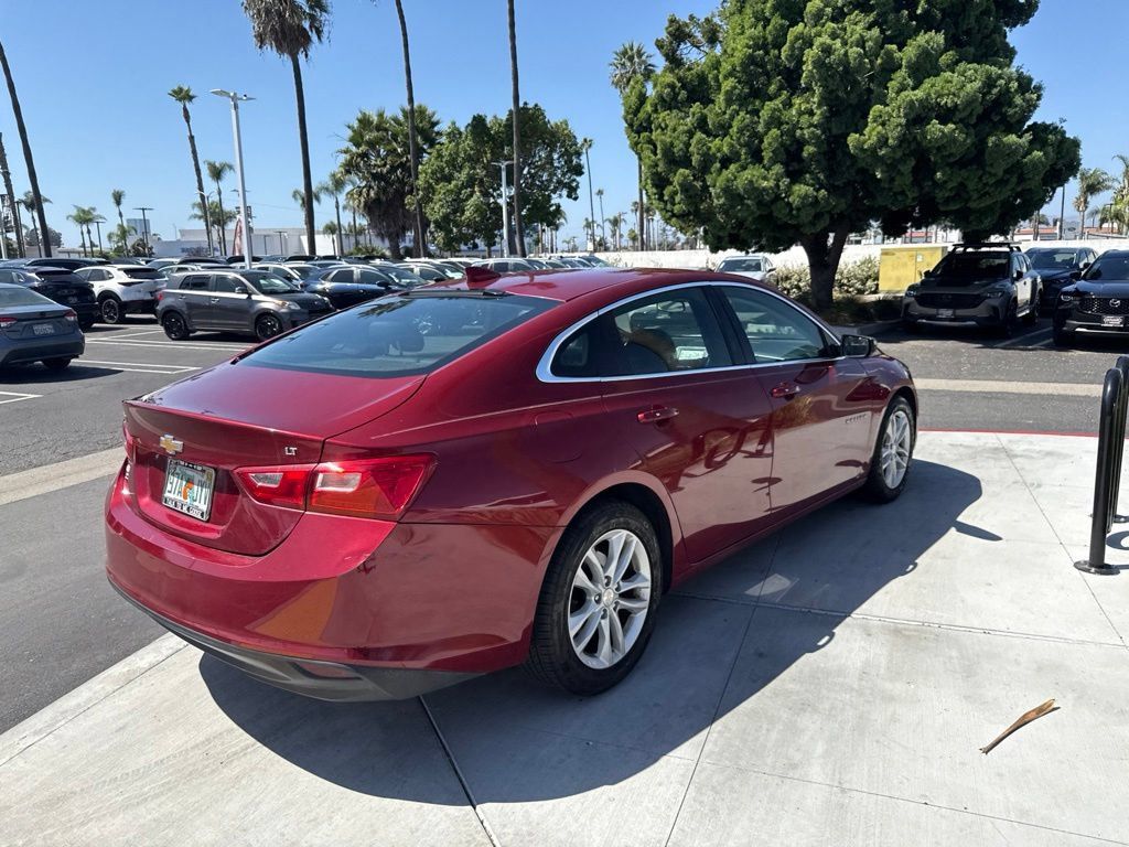 Used 2018 Chevrolet Malibu LT FWD image 18