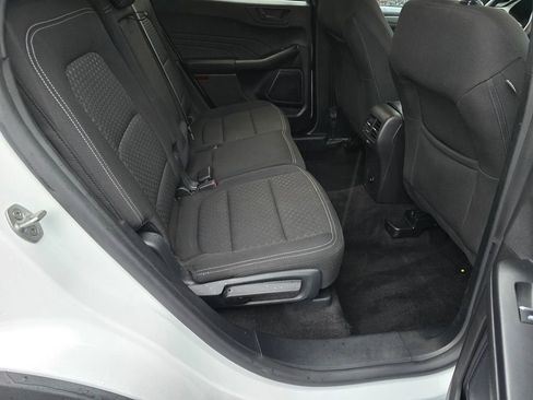 Used 2024 Ford Escape Active image 14