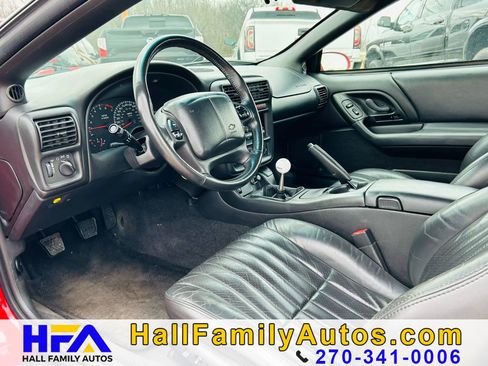 Used 2001 Chevrolet Camaro Z28 w/ SS Performance/Appearance Pkg image 10