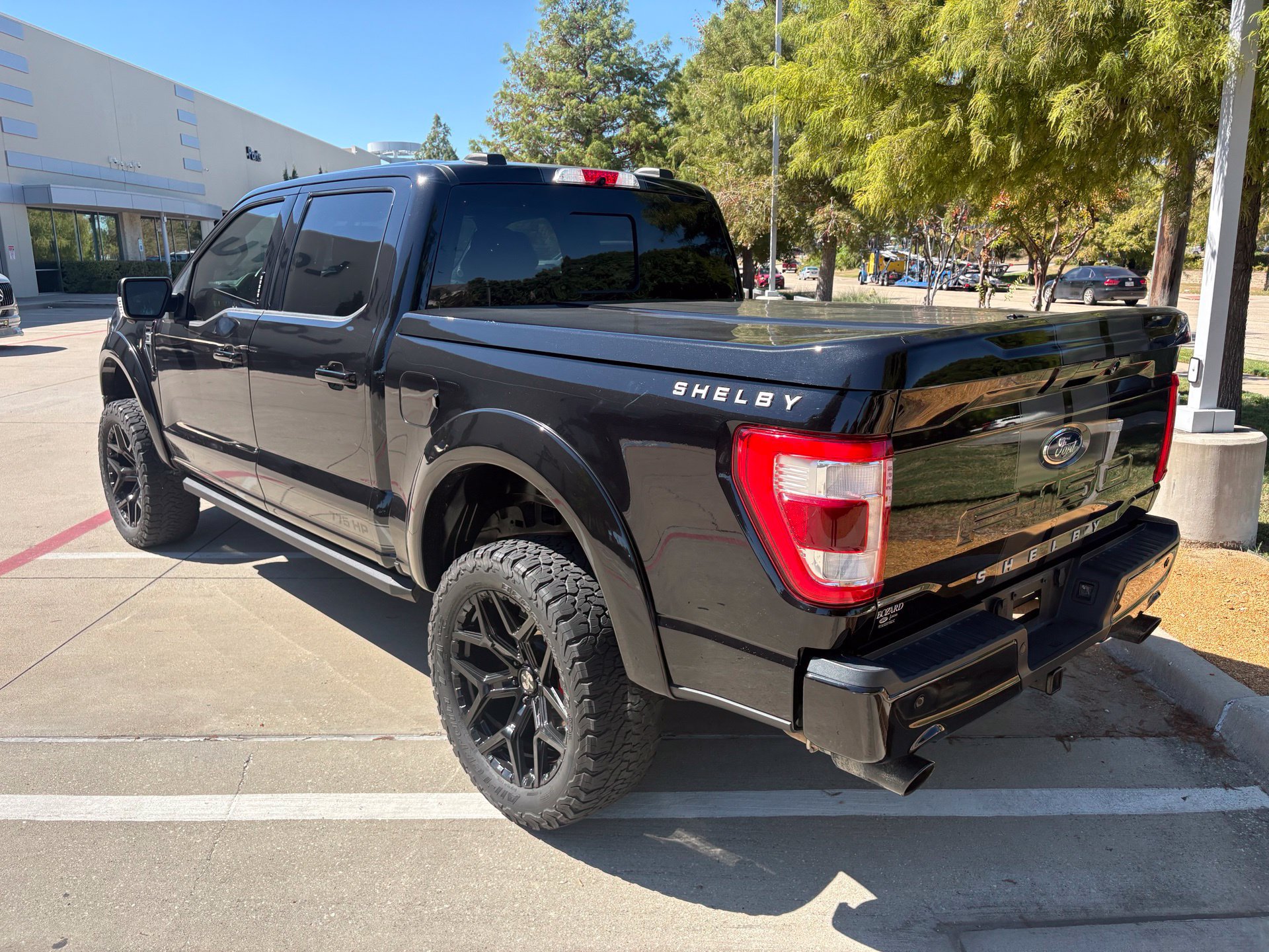 Used 2022 Ford F150 Lariat w/ Equipment Group 502A High AWD/4WD image 6
