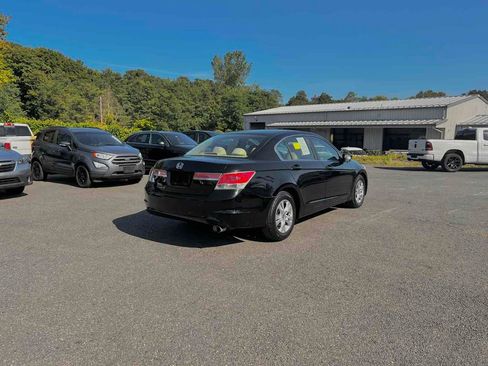 Used 2011 Honda Accord LX-P image 7