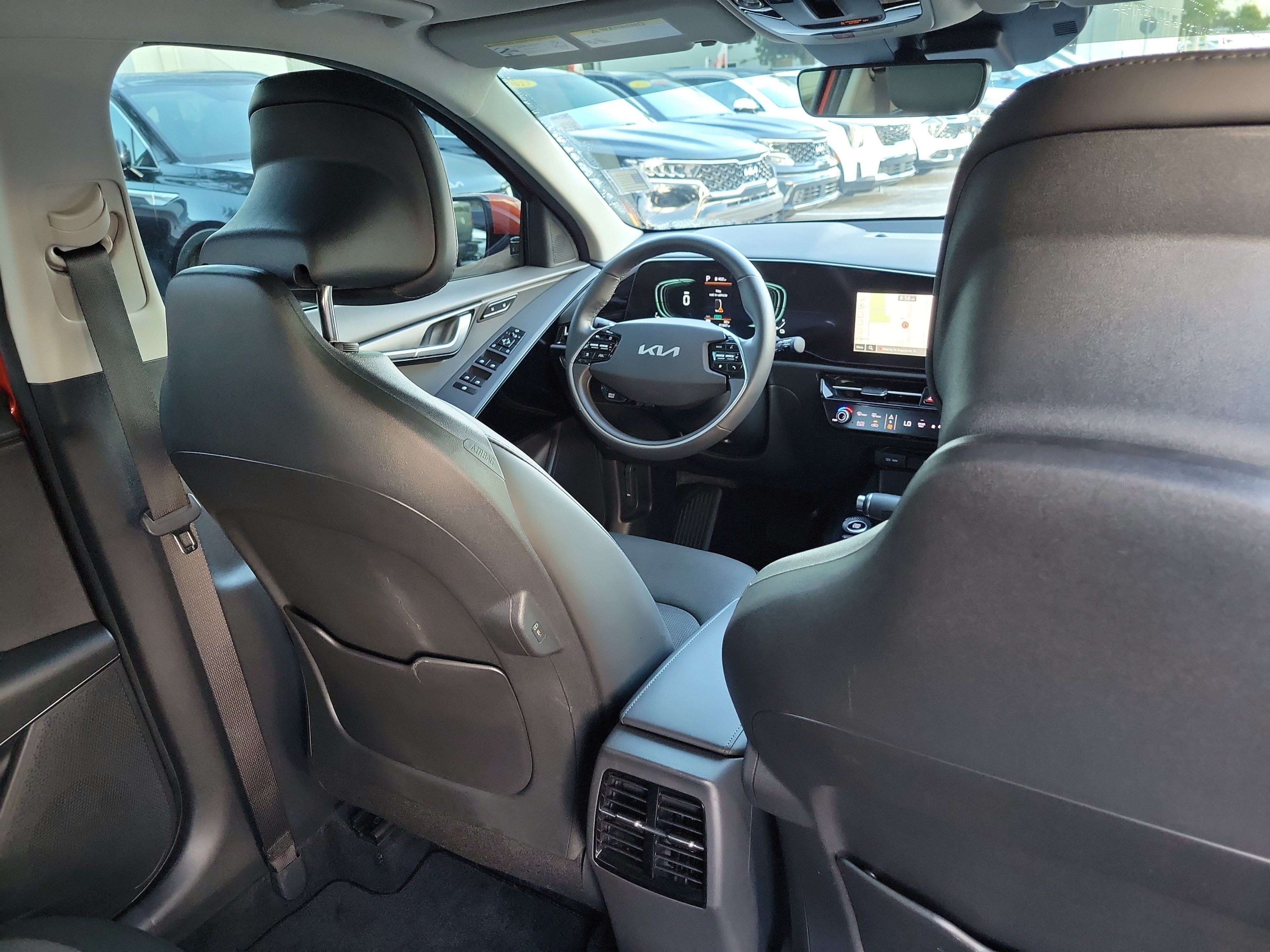Certified 2023 Kia Niro FWD image 13
