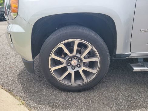 Used 2018 GMC Canyon Denali AWD/4WD image 9
