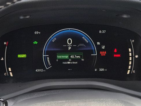 Certified 2025 Toyota Camry SE FWD image 20