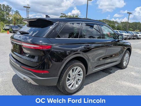 Certified 2026 Lincoln Corsair Premiere FWD image 3