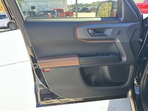 Used 2024 Ford Bronco Sport Badlands w/ Premium Package image 10