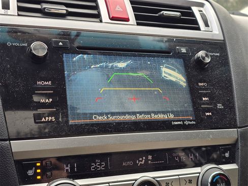 Used 2016 Subaru Outback 2.5i Limited image 6