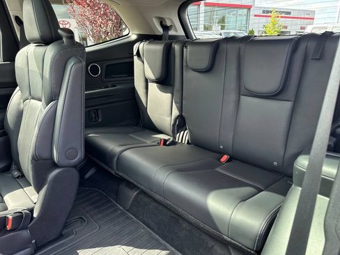 Used 2020 Subaru Ascent Limited w/ Technology Package AWD/4WD image 15
