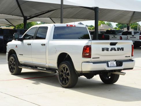 Used 2026 RAM 2500 Big Horn AWD/4WD image 3