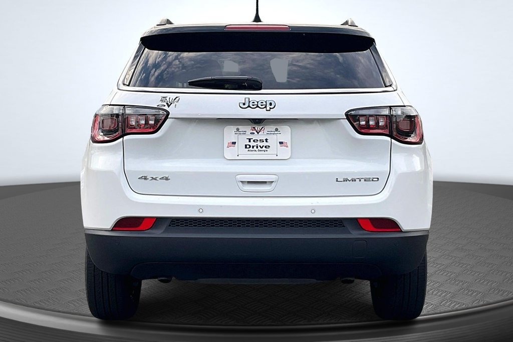 Used 2025 Jeep Compass Limited AWD/4WD image 6