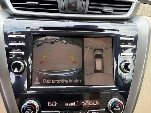 Certified 2023 Nissan Murano SL w/ SL Moonroof Package FWD image 11