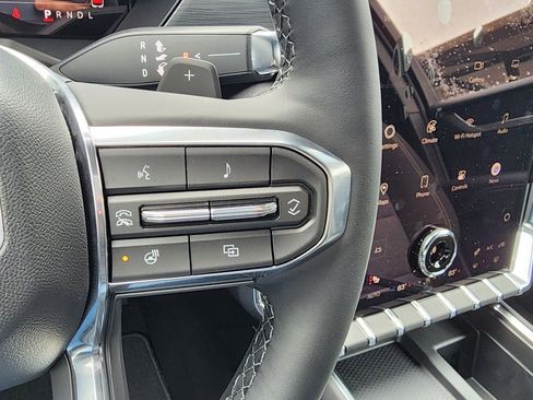 New 2026 GMC Acadia Elevation image 21