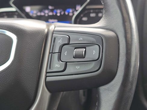 Used 2022 GMC Sierra 3500 Denali w/ Denali Black Diamond Edition AWD/4WD image 30