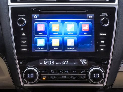 Used 2018 Subaru Outback 3.6R Limited image 17