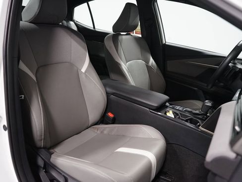 Certified 2025 Toyota Camry SE image 29