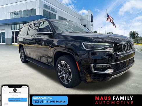 Used 2023 Jeep Wagoneer L Series II AWD/4WD image 1