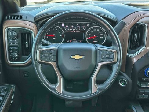 Used 2021 Chevrolet Silverado 1500 High Country image 26