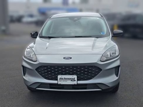 Certified 2022 Ford Escape S AWD/4WD image 4