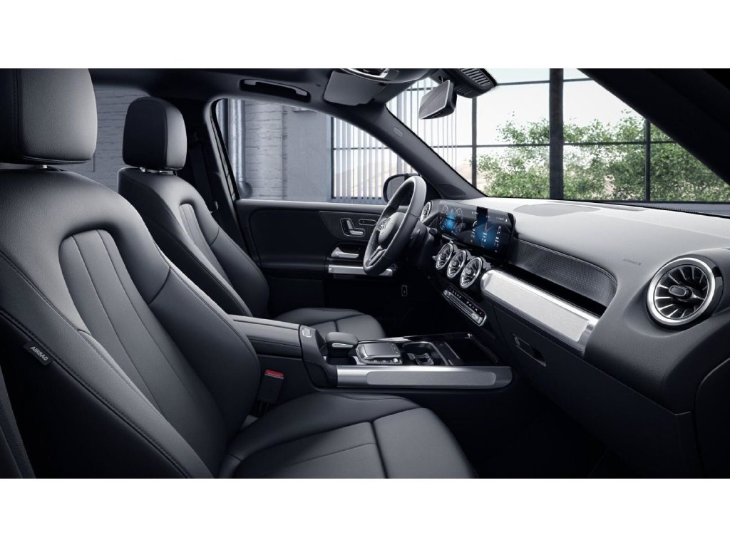 Certified 2023 Mercedes-Benz GLB 250 image 4