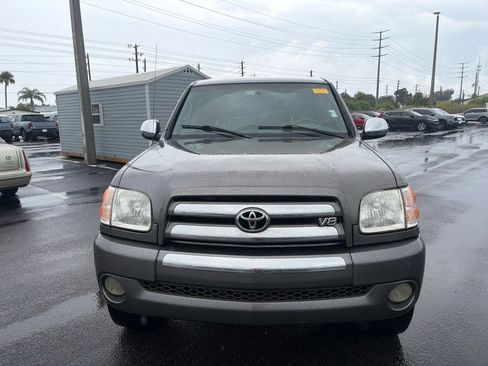 Used 2004 Toyota Tundra SR5 RWD image 2
