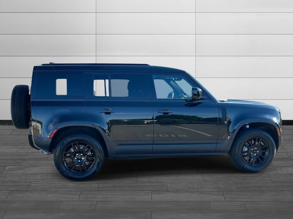 New 2026 Land Rover Defender 110 S AWD/4WD image 6