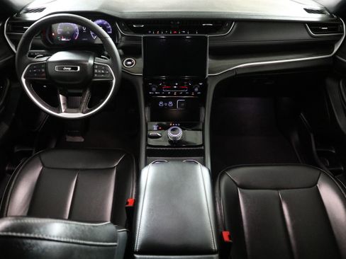 Used 2024 Jeep Grand Cherokee Limited w/ Trailer Tow Package image 14