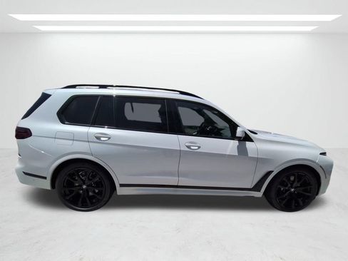 New 2027 BMW X7 xDrive40i w/ Executive Package AWD/4WD image 3