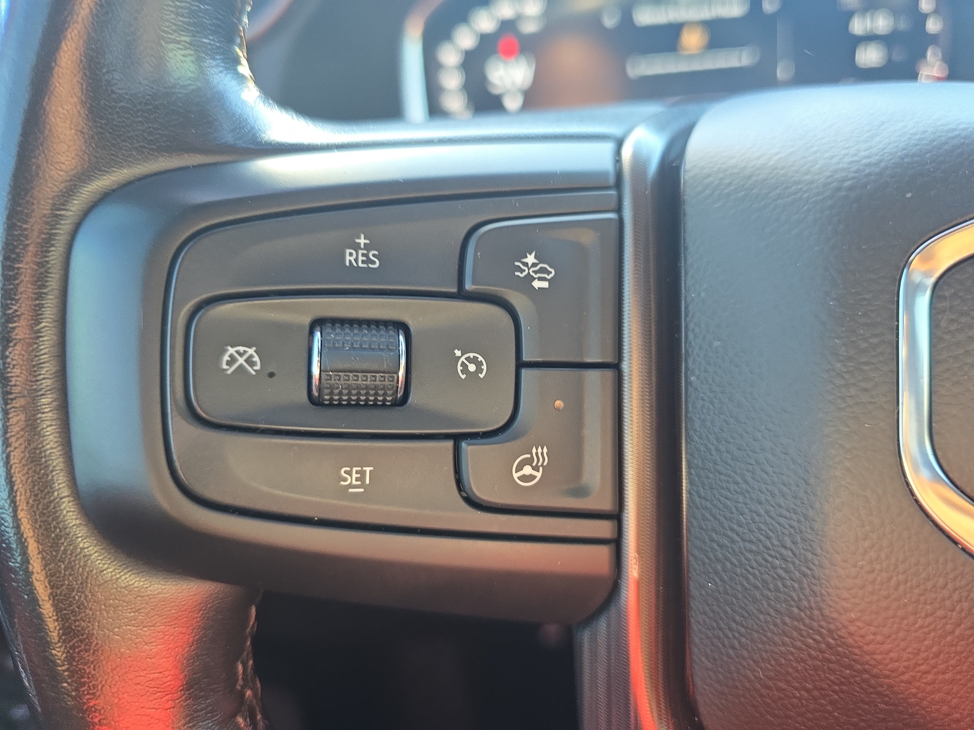 Used 2024 GMC Sierra 2500 Denali Ultimate AWD/4WD image 16