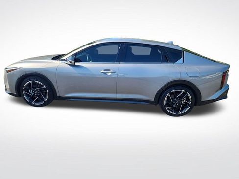 Used 2025 Kia K4 GT-Line FWD image 2
