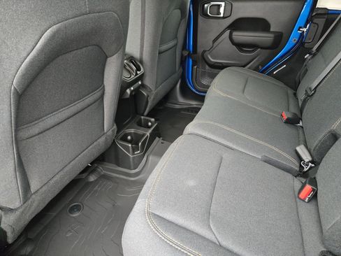 New 2026 Jeep Wrangler Unlimited Sport image 31