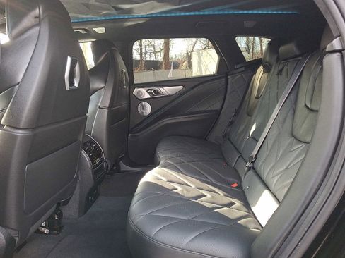 Used 2023 BMW XM image 10