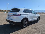 Used 2022 Lincoln Nautilus FWD w/ Premium Package image 3