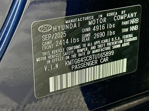 Certified 2026 Genesis G70 2.5T AWD/4WD image 32