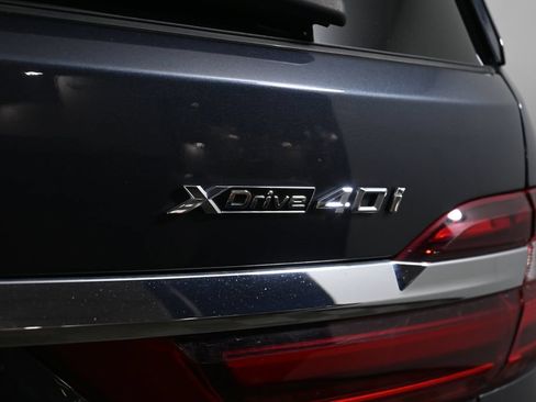 Used 2022 BMW X7 xDrive40i w/ Premium Package AWD/4WD image 40