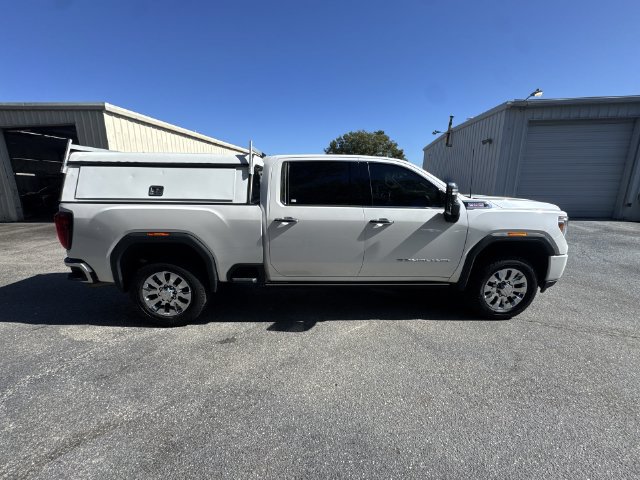 Used 2022 GMC Sierra 3500 Denali w/ Denali Ultimate Package AWD/4WD image 4