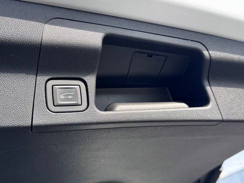 Used 2019 GMC Acadia SLT AWD/4WD image 43