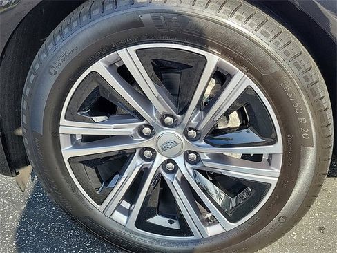 Used 2025 Cadillac Lyriq Luxury image 28