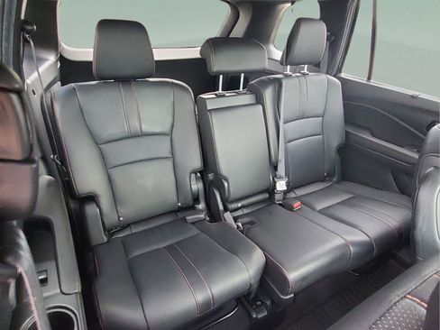 Certified 2023 Honda Passport TrailSport image 18