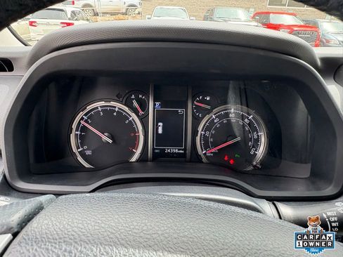 Certified 2023 Toyota 4Runner Limited AWD/4WD image 17