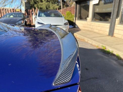 Used 2020 BMW M4 CS w/ Executive Package image 28