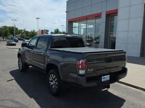 Used 2021 Toyota Tacoma Limited AWD/4WD image 3