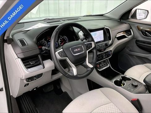 Used 2018 GMC Terrain SLE w/ Driver Convenience Package FWD image 16