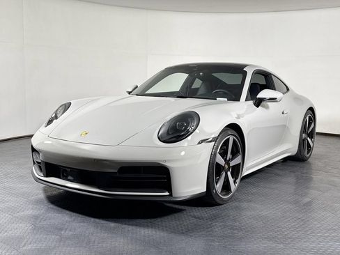 Certified 2025 Porsche 911 Carrera RWD image 1