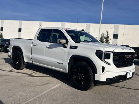 Certified 2025 GMC Sierra 1500 Elevation image 3