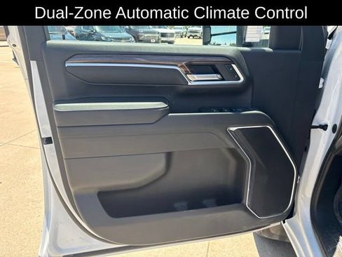 Certified 2024 Chevrolet Silverado 2500 LT AWD/4WD image 13