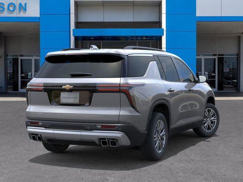 New 2026 Chevrolet Traverse LT image 4