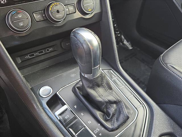 Used 2019 Volkswagen Tiguan S FWD image 12