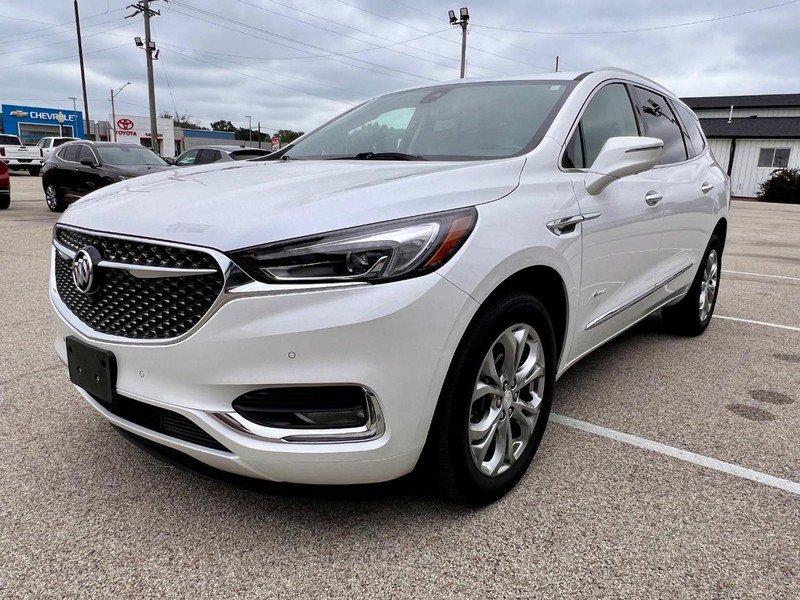 Used 2021 Buick Enclave Avenir w/ Avenir Technology Package AWD/4WD image 9