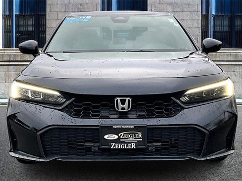 Used 2025 Honda Civic Sport image 3